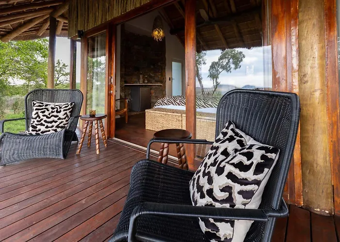 Buffalo Ridge Safari Lodge